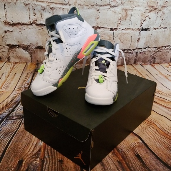 jordan 6 bright mango